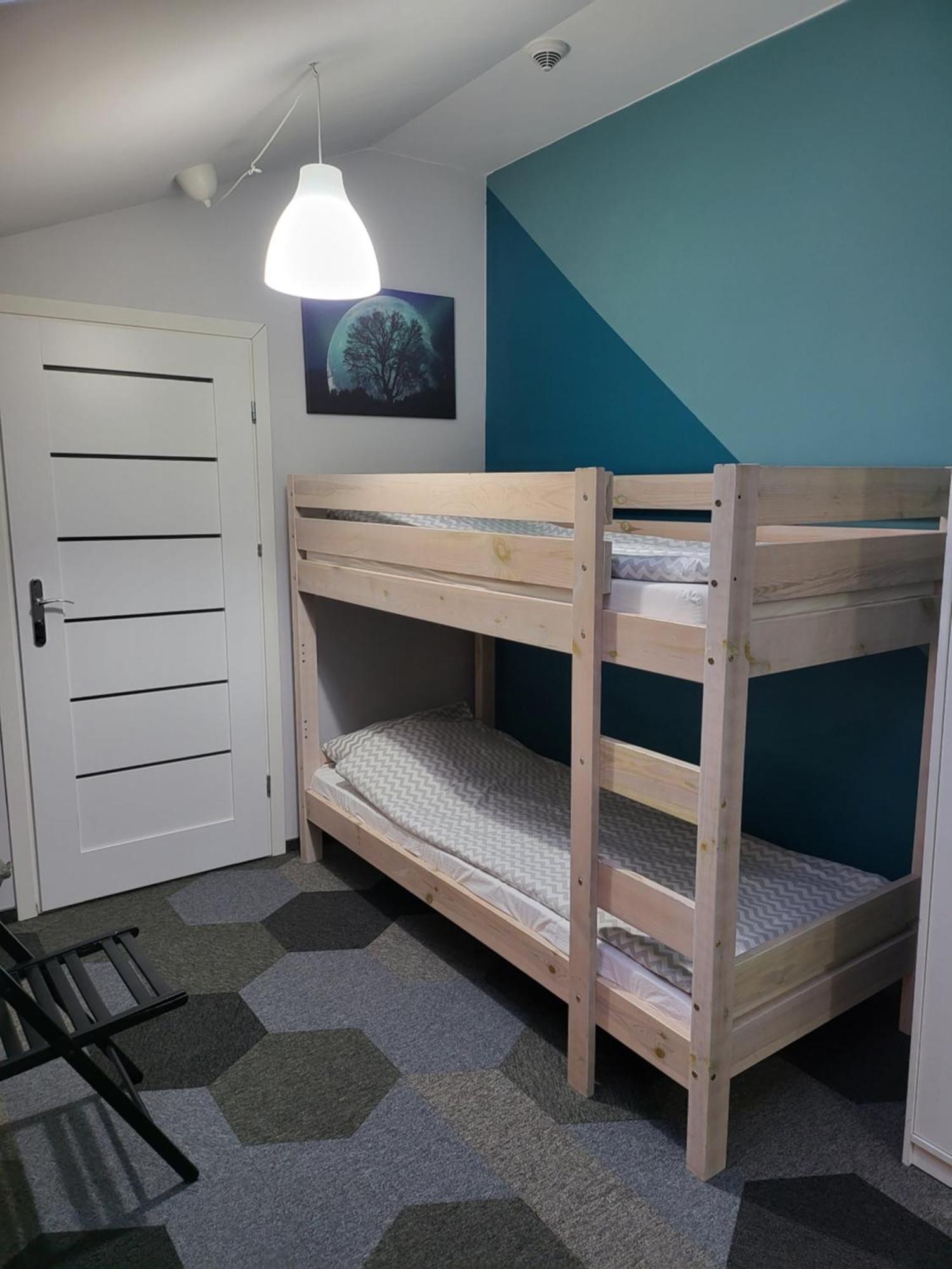 Moon Hostel Poznan Bagian luar foto
