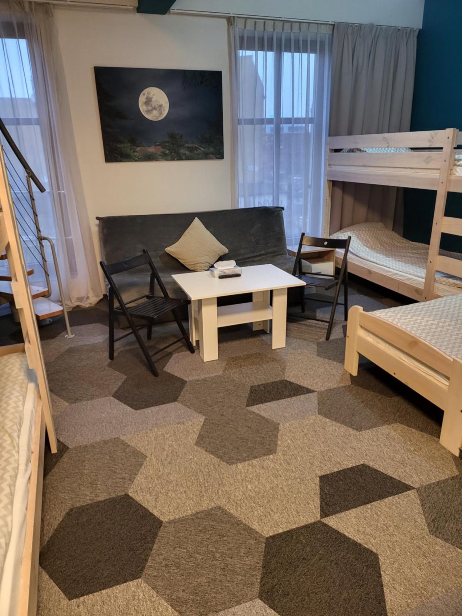 Moon Hostel Poznan Bagian luar foto