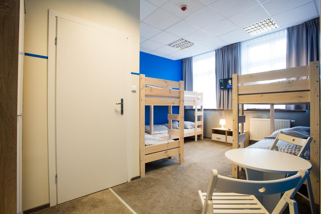 Moon Hostel Poznan Bagian luar foto