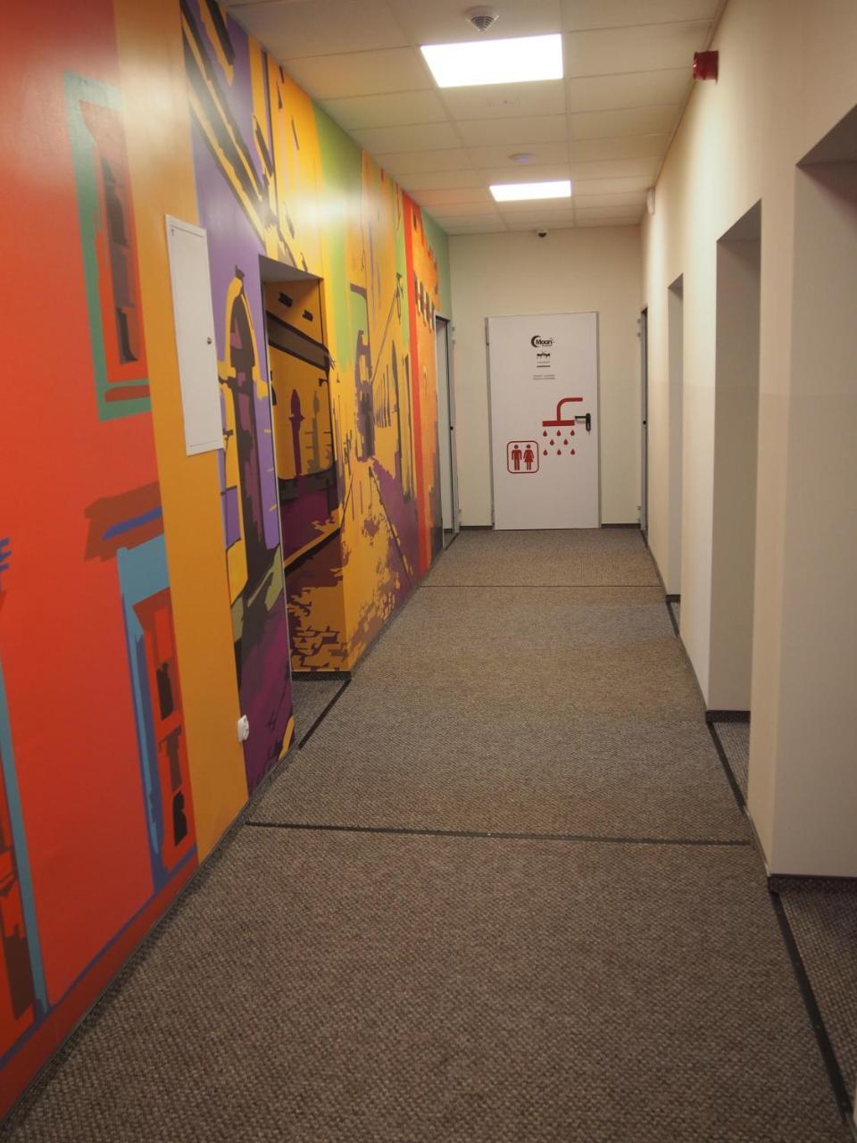 Moon Hostel Poznan Bagian luar foto