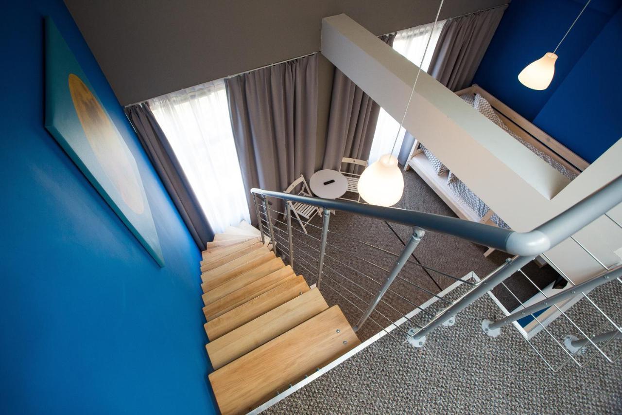 Moon Hostel Poznan Bagian luar foto